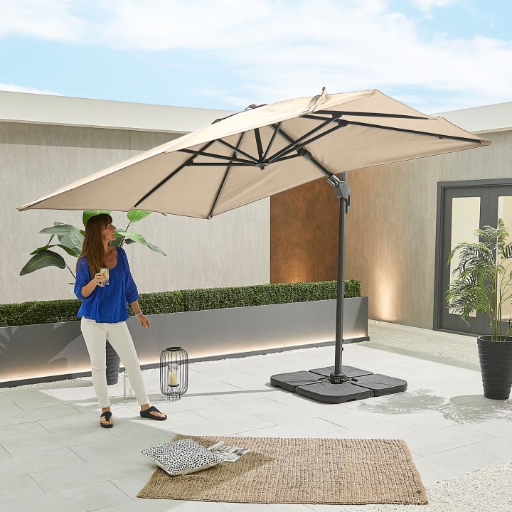 Genesis Aluminium Cantilever Parasol