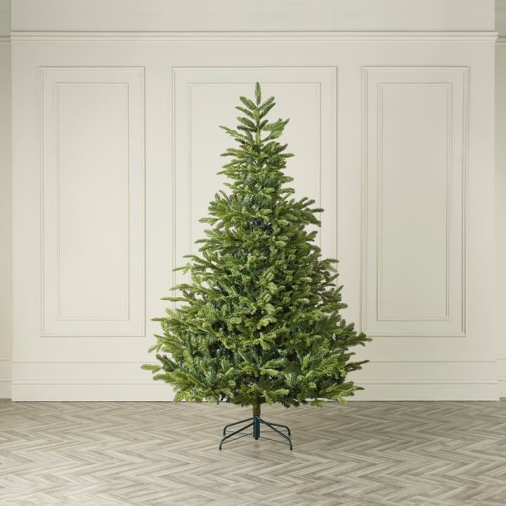 Englemanns Spruce Green Christmas Tree