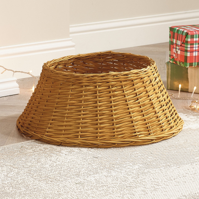 60cm Round Wicker Tree Skirt in Gold