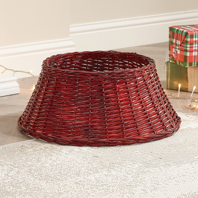 60cm Round Wicker Tree Skirt in Red