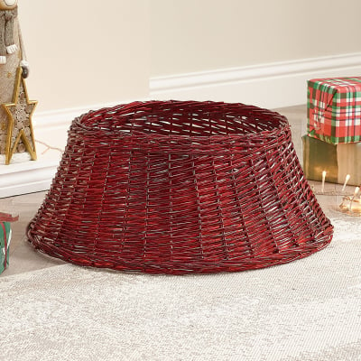 70cm Round Wicker Tree Skirt in Red