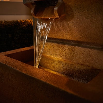 Edstone Water Feature with Lights