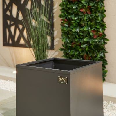 Medium Square Aluminium Planter in Graphite Grey - Single Piece