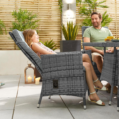 Ruxley 6 Seat Rattan Dining Set - Rectangular Table in Grey Rattan