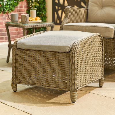 Skylar Rattan 5 Piece Reclining Lounging Set in Willow