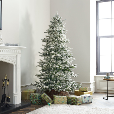 5ft Everlands Alaskan Fir Green Snowy Christmas Tree (150cm)