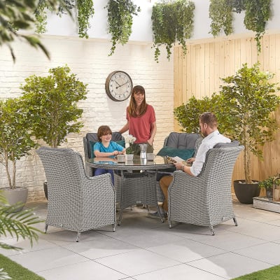 Thalia 4 Seat Rattan Dining Set - Round Table in White Wash