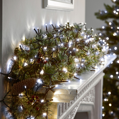 600 LEDs Christmas String Lights in Cool White