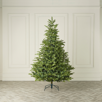 5ft Englemanns Spruce Green Christmas Tree (150cm)