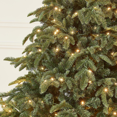 6ft Noble Pine Pre-Lit Green Christmas Tree (180cm)