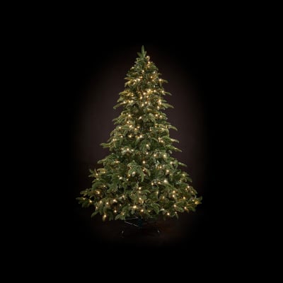 6ft Noble Pine Pre-Lit Green Christmas Tree (180cm)