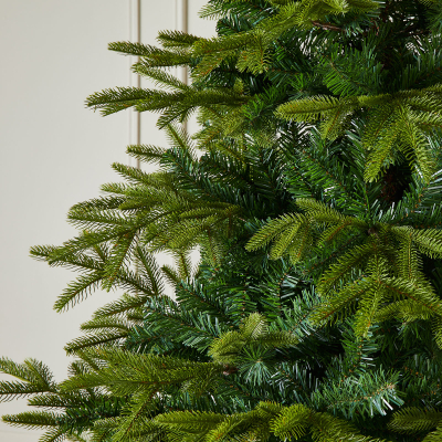 Brewer Spruce Green Classic Christmas Tree - 7ft / 210cm