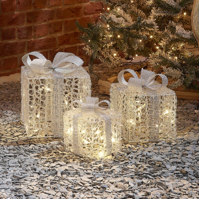 Small Acrylic LED Presents Decoration in Silver