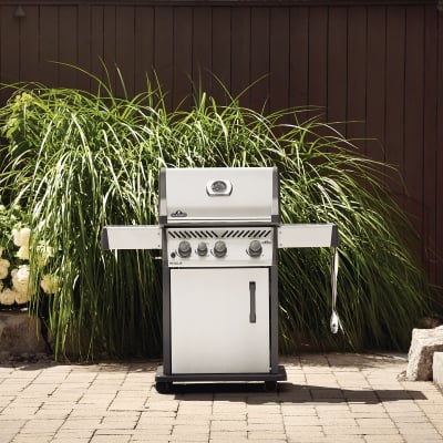 Napoleon Rogue® Stainless Steel 3-Burner Gas BBQ - Rogue XT 425 LPG