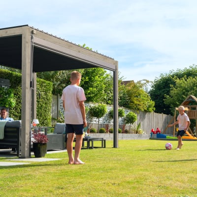 Titan Aluminium Metal Pergola in Light Oak Look - 3.0m x 3.0m Free Standing