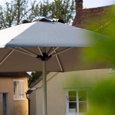 Enzo 3.0m Round Aluminium Traditional Parasol - Light Grey Canopy and Silver Frame